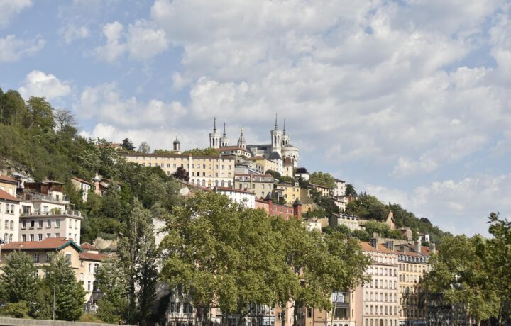 Prix et aides à la rénovation à Lyon